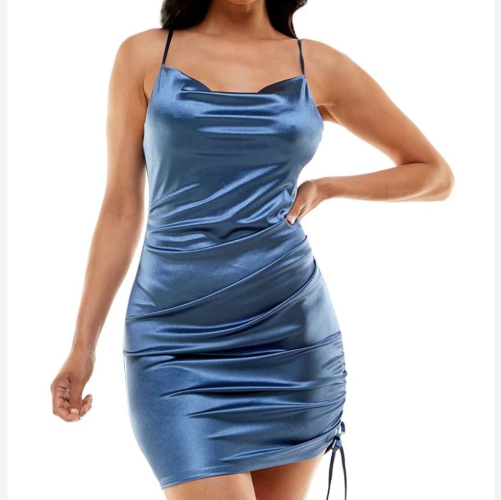 Womens Clothing421